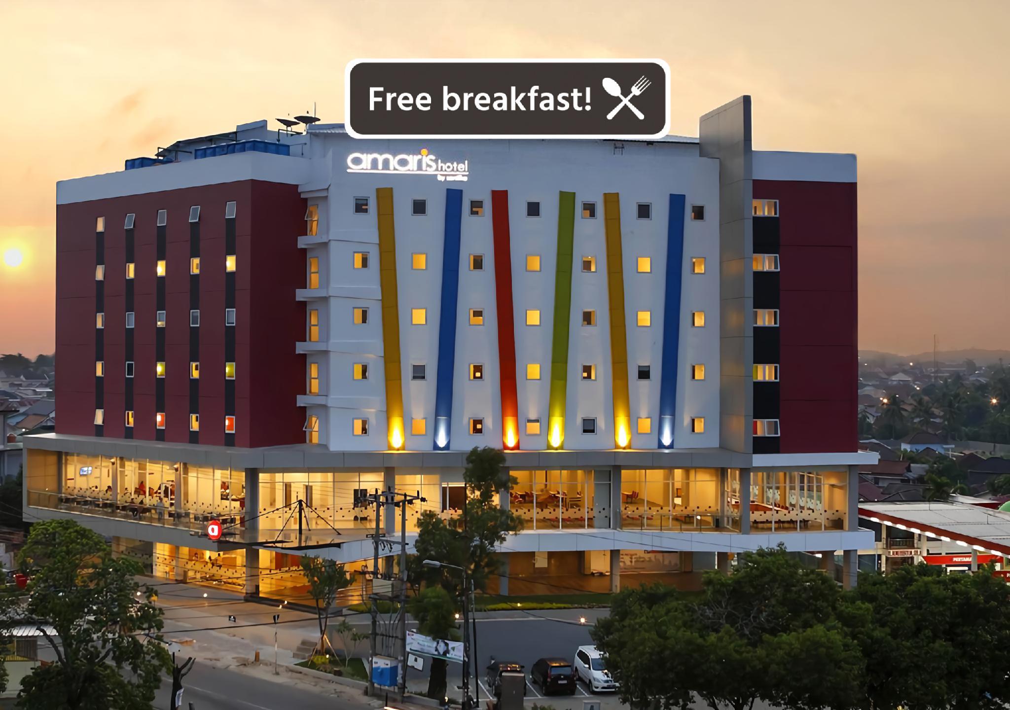 Amaris Hotel Palembang Exterior photo