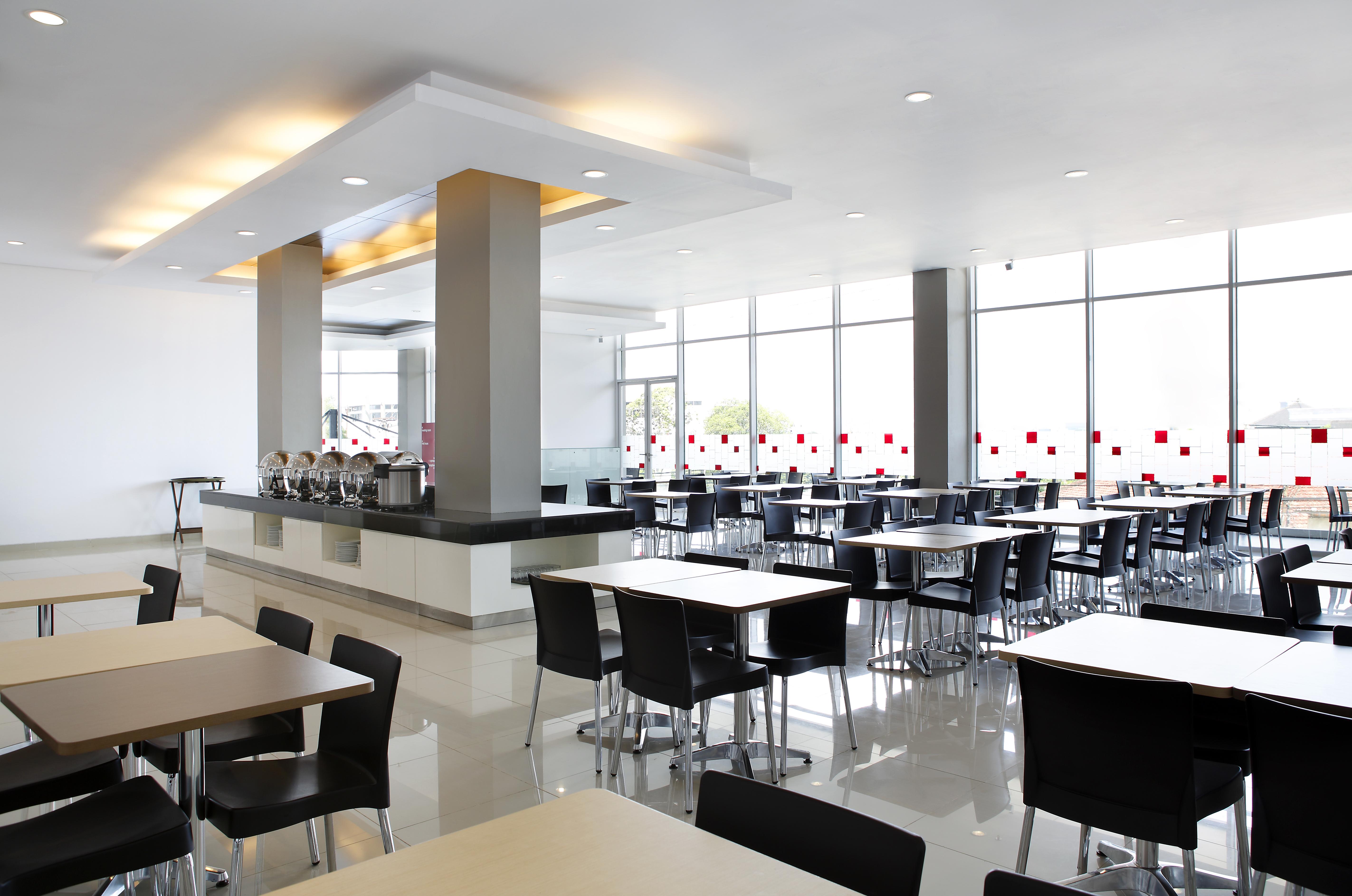 Amaris Hotel Palembang Exterior photo