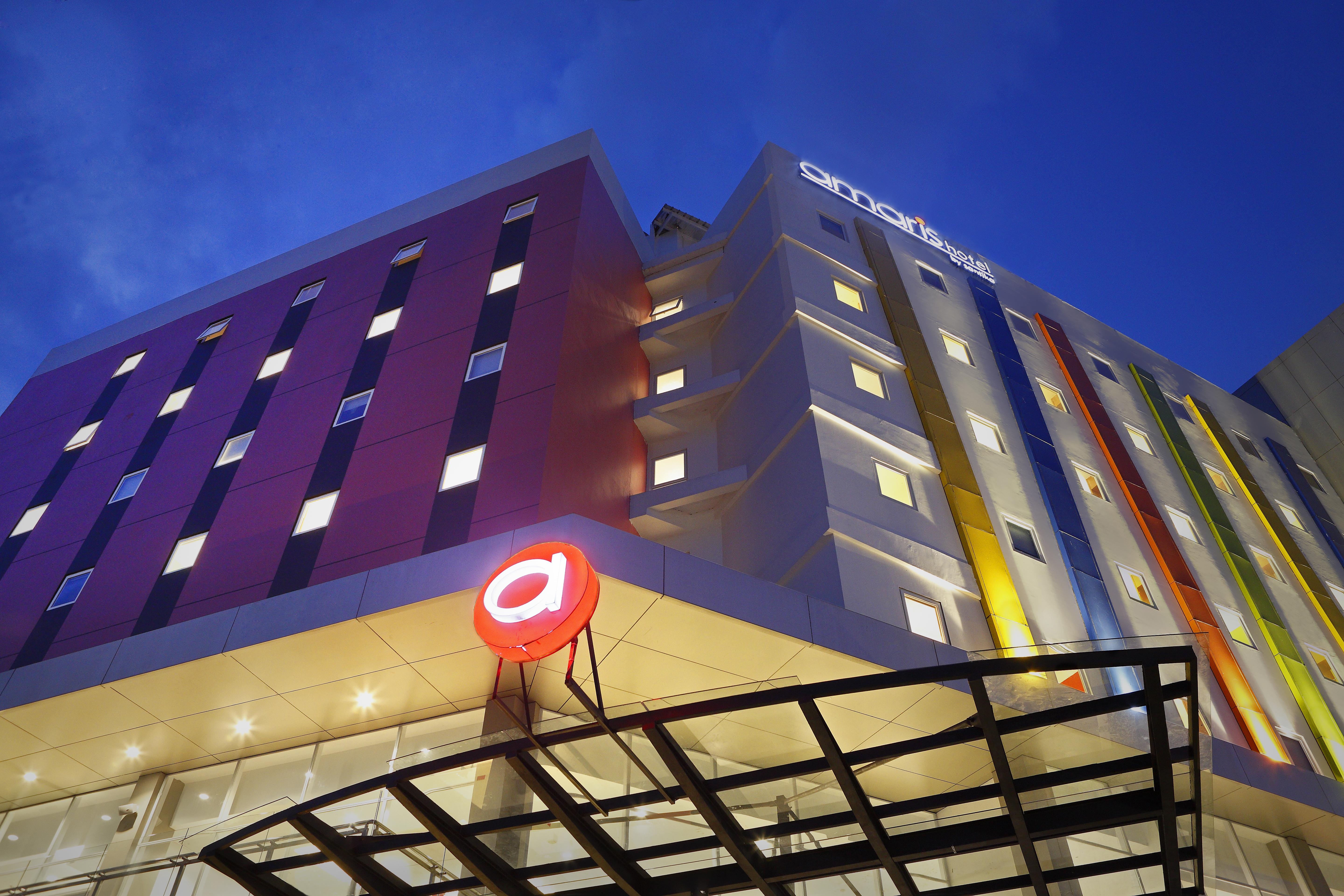 Amaris Hotel Palembang Exterior photo